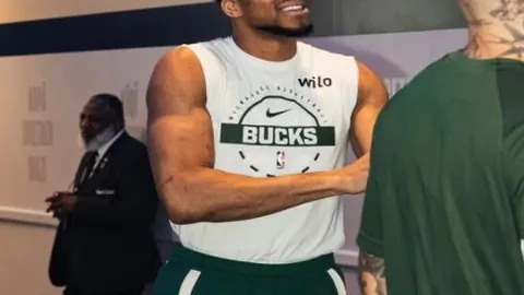 中国职业联赛改革实现新进展：联合会成立推动管理运营分离